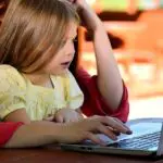 finelightarts-child-1073638_640