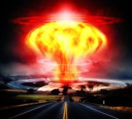 51581-nuclear-explosion-356108_640